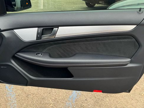Used 2015 Mercedes-Benz C 250 Coupe image 27