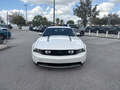 Used 2010 Ford Mustang GT image 6
