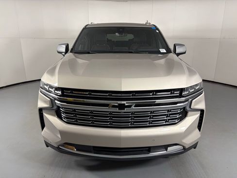 Used 2021 Chevrolet Tahoe Premier w/ Premium Package image 4