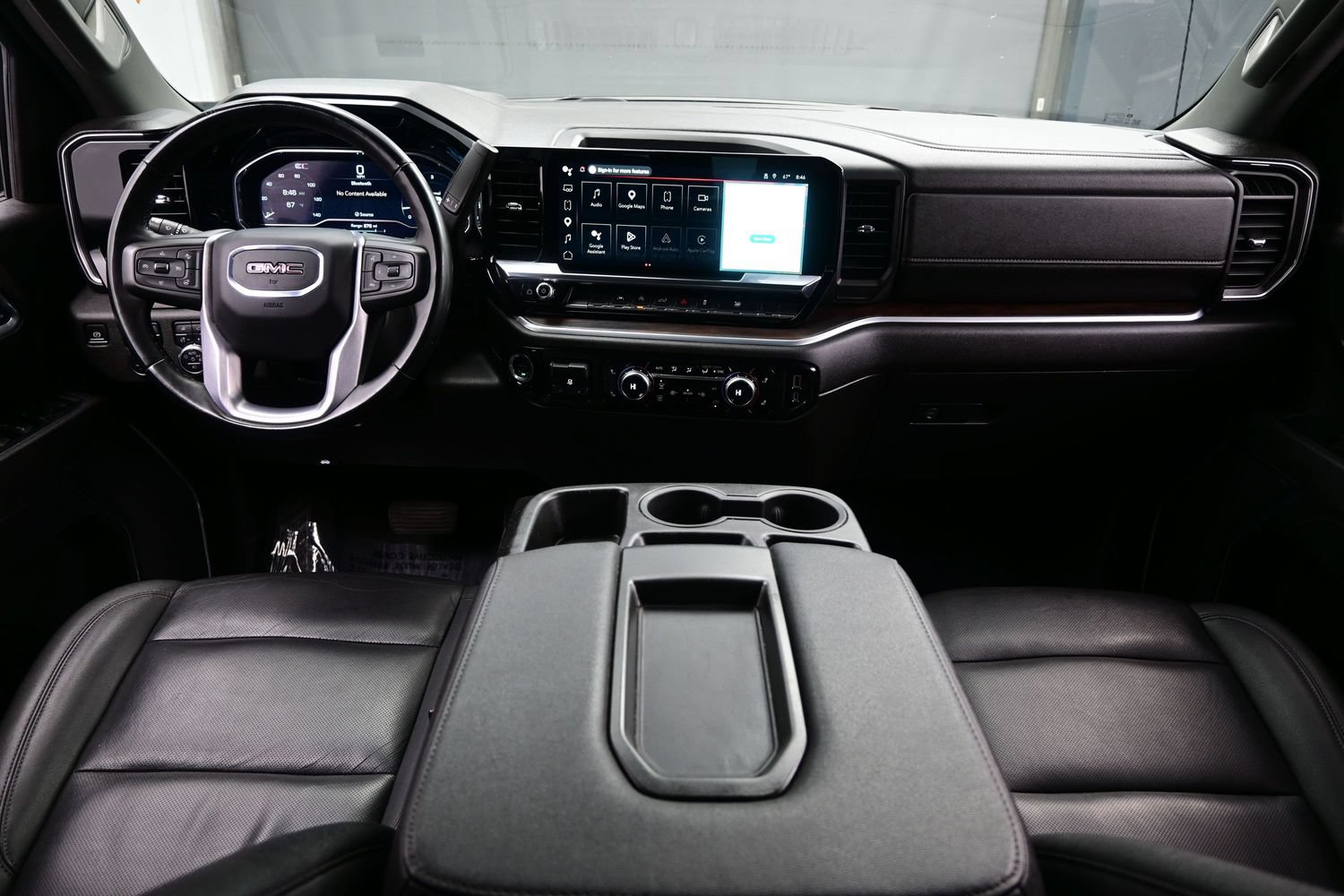 Used 2025 GMC Sierra 1500 SLT AWD/4WD image 17