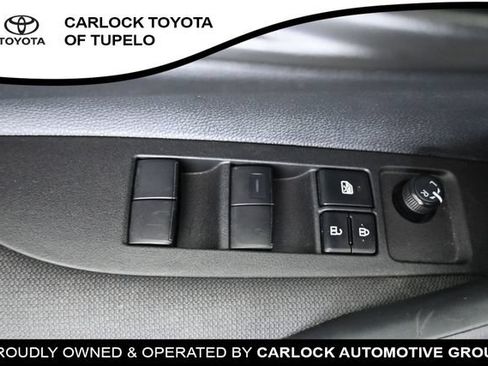 Used 2025 Toyota Corolla LE FWD image 26