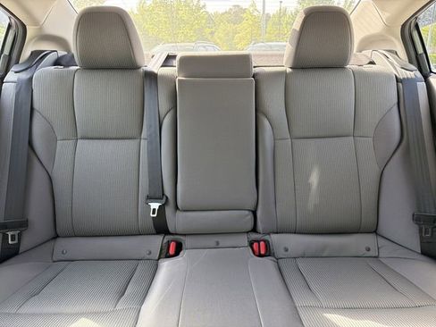 Used 2025 Subaru Legacy Premium AWD/4WD image 33