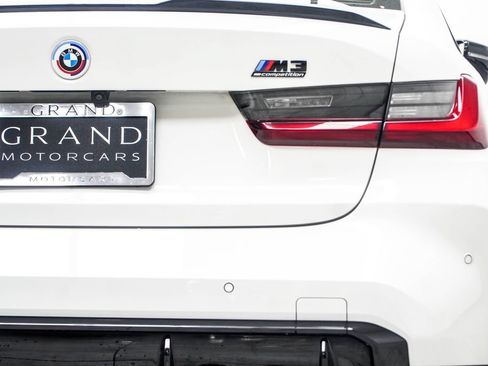 Used 2023 BMW M3 Competition w/ Executive Package AWD/4WD image 18