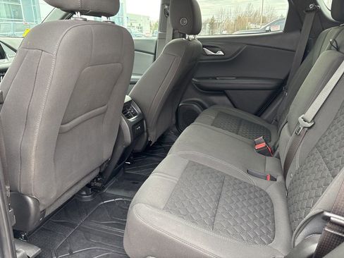 Used 2022 Chevrolet Blazer LT w/ LPO, Floor Liner Package FWD image 9