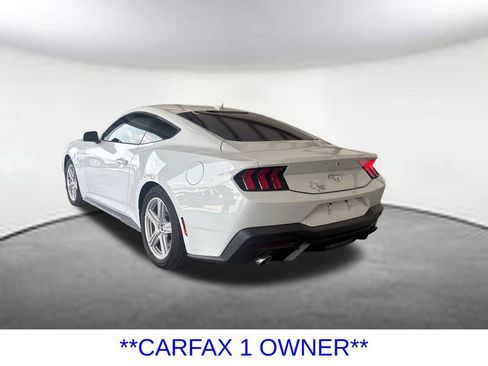 Certified 2026 Ford Mustang Coupe RWD image 3
