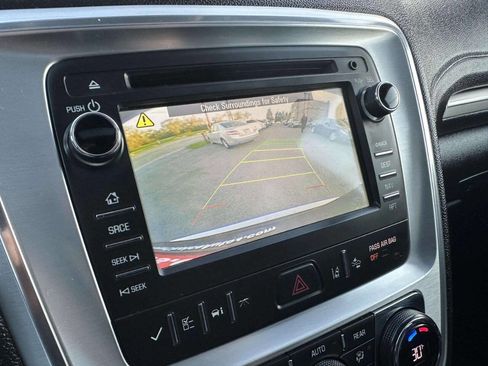 Used 2015 GMC Acadia SLT w/ Open Road Package AWD/4WD image 35