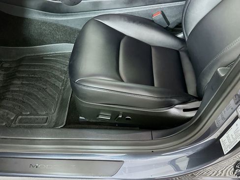 Used 2023 Tesla Model 3 Standard Range RWD image 9