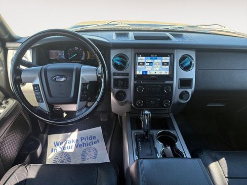 Used 2017 Ford Expedition Limited w/ Equipment Group 301A AWD/4WD image 10