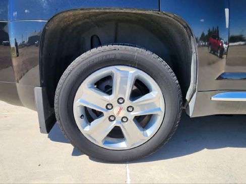 Used 2015 GMC Terrain Denali w/ LPO, Protection Package AWD/4WD image 8