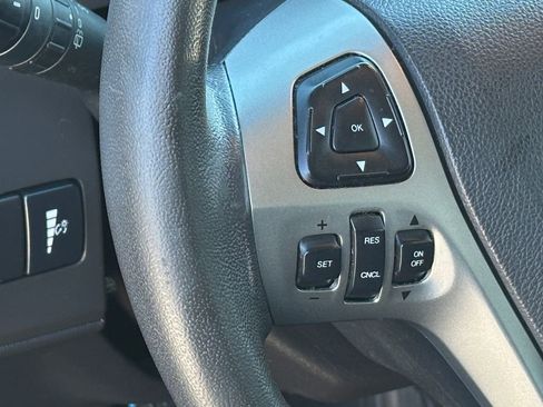 Used 2019 Ford Flex SEL image 25