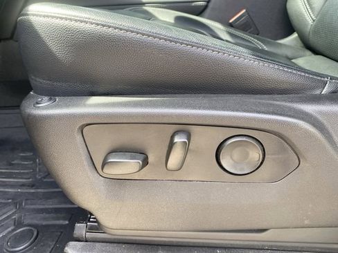 Used 2023 Chevrolet Tahoe LS image 10