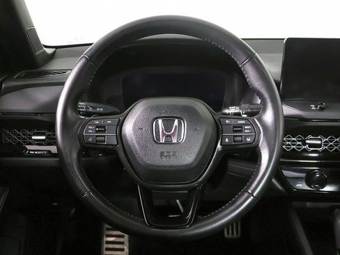 Used 2023 Honda Accord Sport image 36