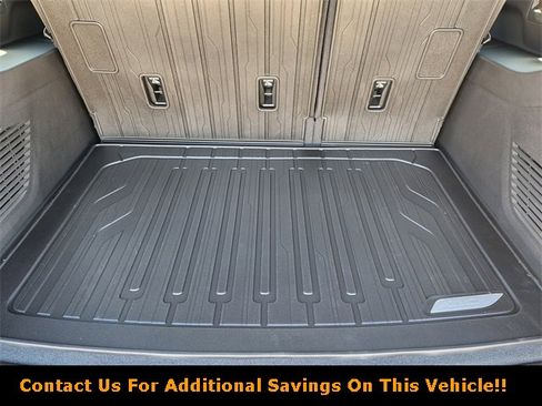 New 2026 GMC Yukon XL AT4 image 24