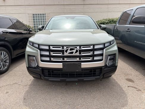 Used 2026 Hyundai Santa Cruz SE image 2