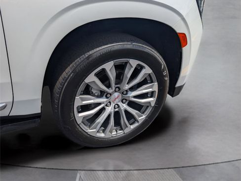 Used 2021 GMC Yukon Denali image 37