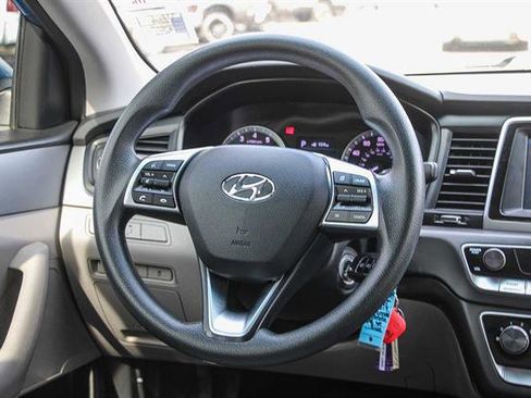 Used 2019 Hyundai Sonata SE image 15
