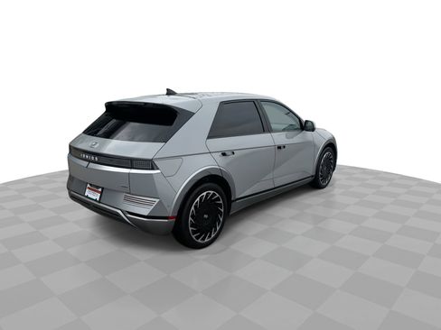 Used 2024 Hyundai Ioniq 5 Limited image 8