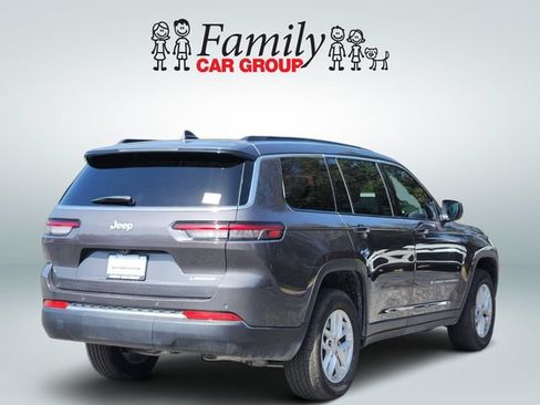 Used 2025 Jeep Grand Cherokee L Laredo w/ Luxury Tech Group I RWD image 4