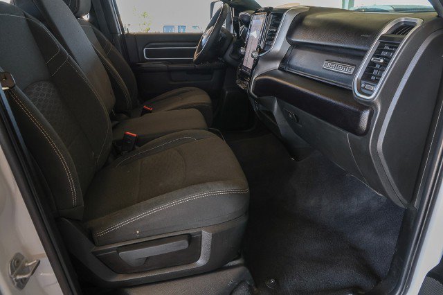 Used 2025 RAM 2500 Big Horn AWD/4WD image 32