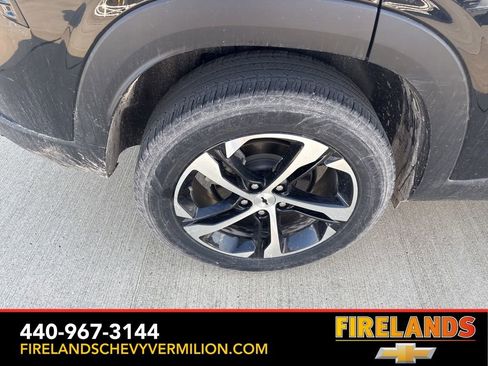 Used 2024 Chevrolet Trax RS image 21