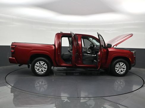 Used 2023 Nissan Frontier SV w/ Technology Package RWD image 36