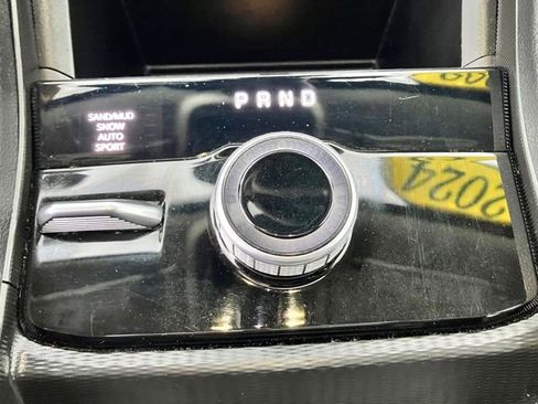 Used 2024 Jeep Grand Cherokee Limited image 14