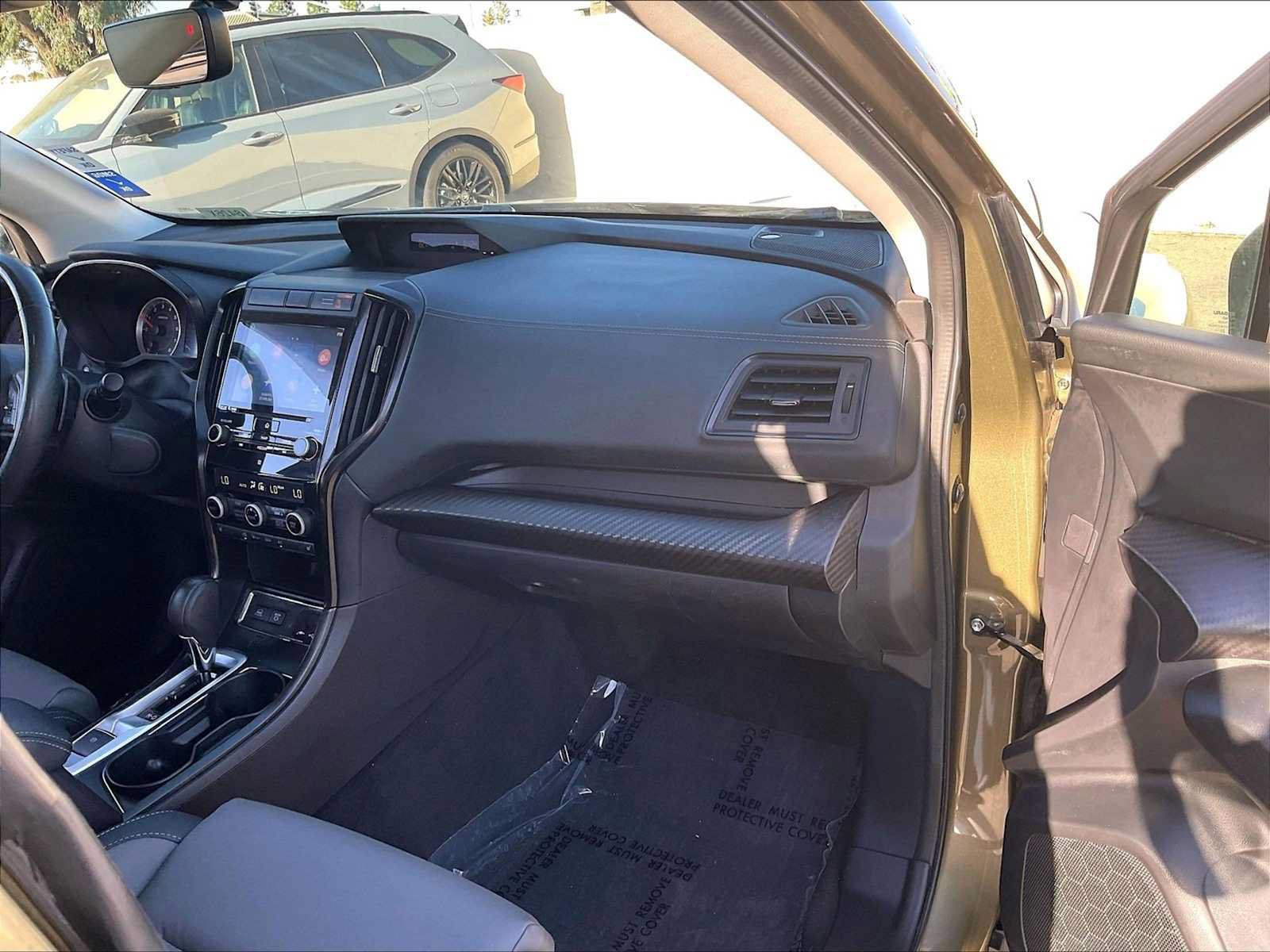 Used 2022 Subaru Ascent Onyx Edition AWD/4WD image 17
