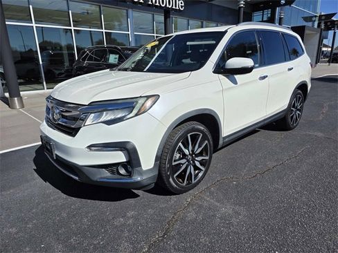Used 2019 Honda Pilot Touring image 2