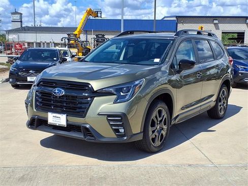 New 2025 Subaru Ascent Bronze Edition image 2