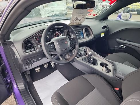 Used 2023 Dodge Challenger R/T image 18