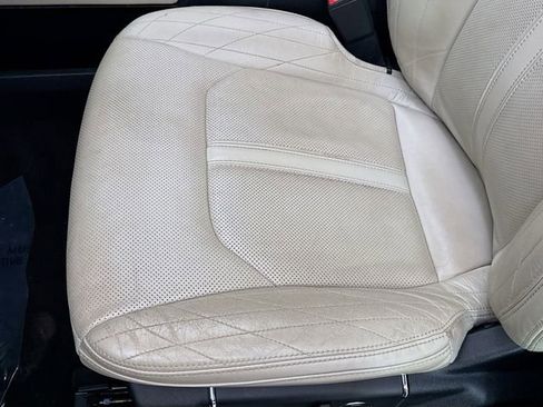 Used 2019 Ford Expedition Platinum image 20