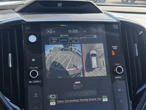 New 2026 Subaru Ascent Limited Bronze image 30