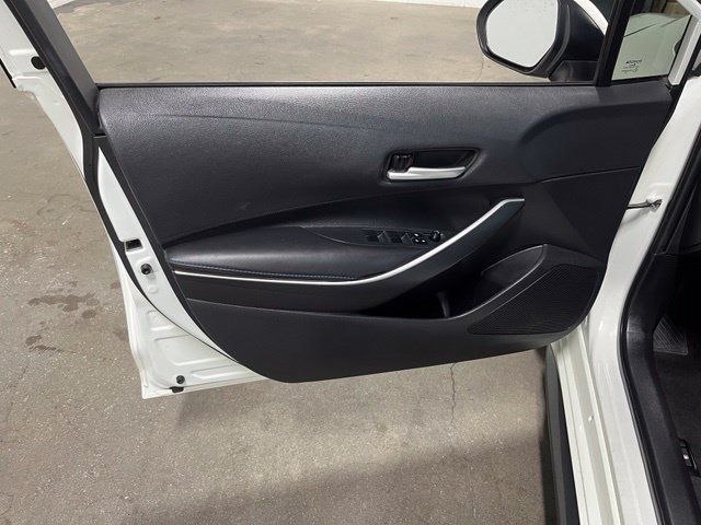 Used 2020 Toyota Corolla SE w/ Carpet Mat Package (TMS) FWD image 25