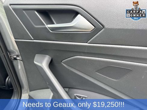 Used 2025 Volkswagen Jetta Sport FWD image 21
