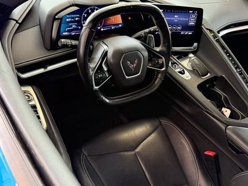 Used 2021 Chevrolet Corvette Stingray Convertible w/ 1LT RWD image 12