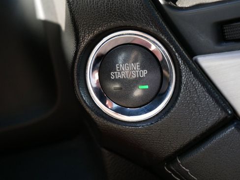 Used 2016 GMC Yukon Denali w/ Open Road Package AWD/4WD image 23