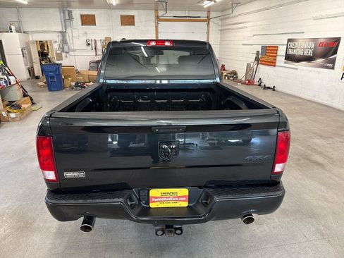 Used 2016 RAM 1500 Express w/ Black Ram 1500 Express Group image 98
