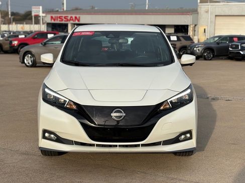Used 2024 Nissan Leaf SV Plus image 4