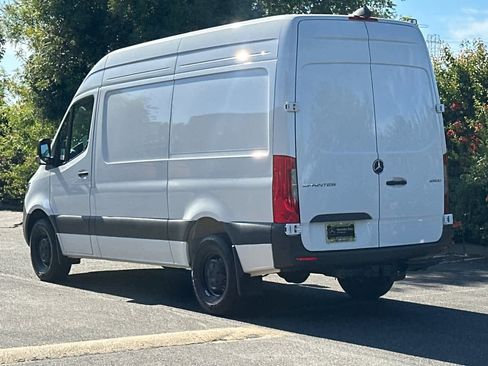 New 2025 Mercedes-Benz Sprinter 2500 image 5