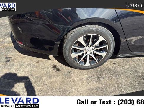 Used 2015 Acura TLX image 11
