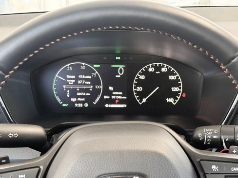 Used 2025 Honda CR-V Sport image 17