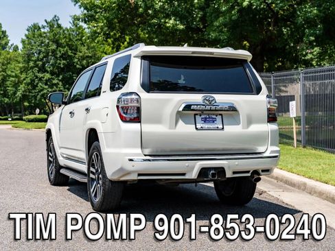 Used 2015 Toyota 4Runner Limited AWD/4WD image 7