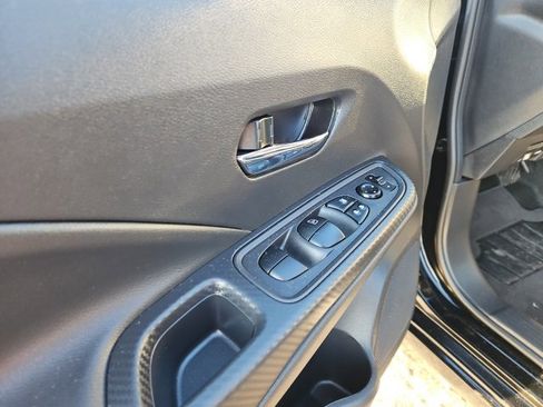 Used 2024 Nissan Versa SV w/ Trunk Package image 24