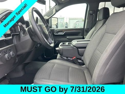 Used 2025 Chevrolet Silverado 2500 LT w/ Convenience Package AWD/4WD image 15