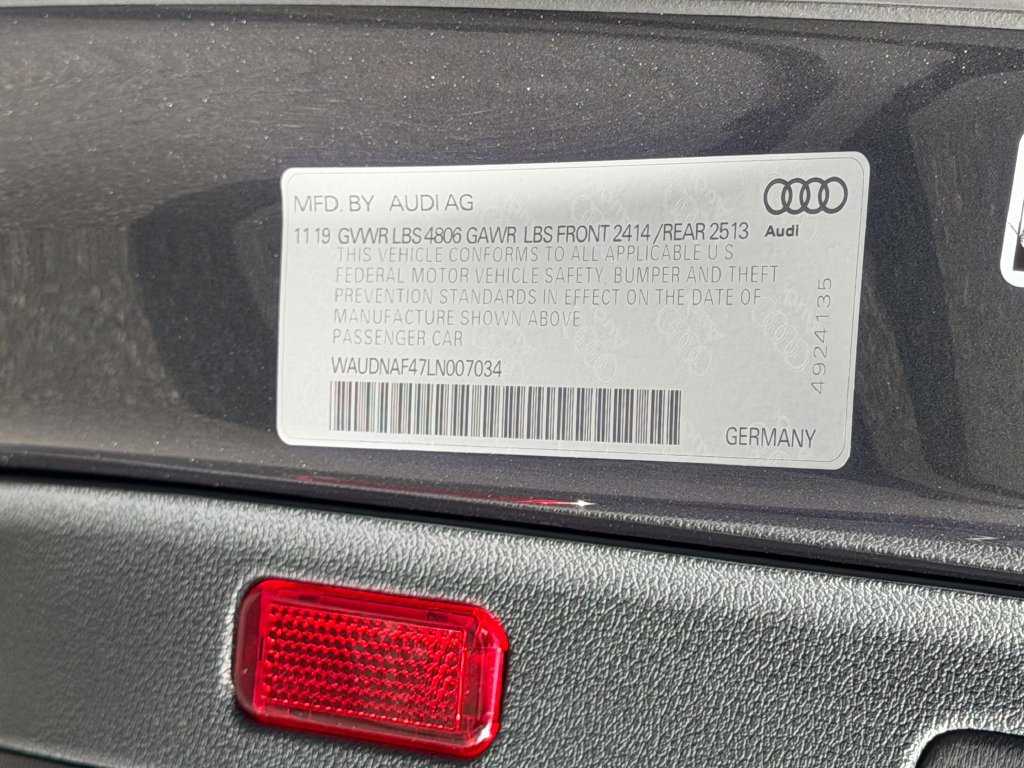 Used 2020 Audi A4 2.0T Premium w/ Convenience Package AWD/4WD image 28