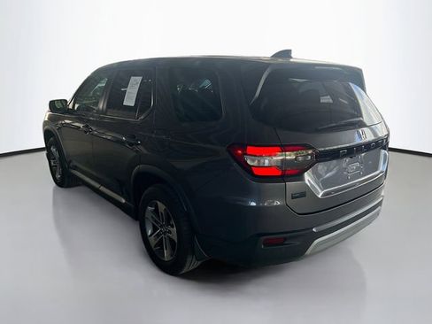 Used 2024 Honda Pilot EX-L image 6