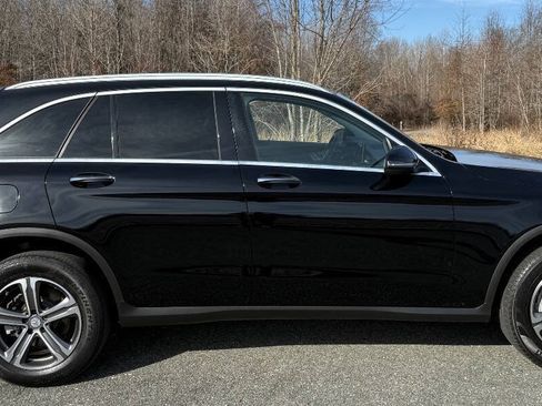 Used 2016 Mercedes-Benz GLC 300 w/ Premium Package image 14