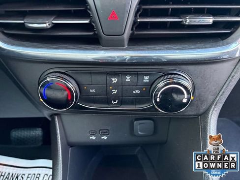 Used 2024 Buick Encore GX Preferred FWD image 4