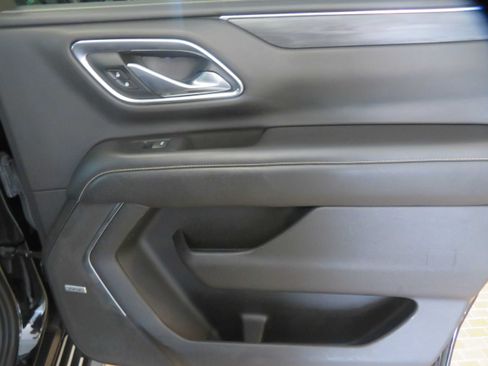 Used 2021 GMC Yukon XL SLT RWD image 23