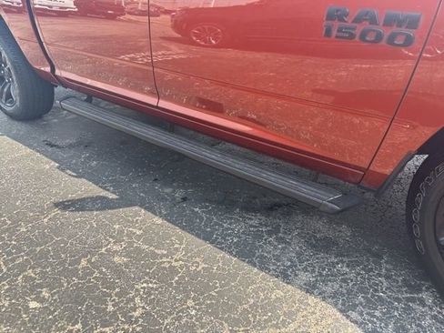 Used 2017 RAM 1500 Sport w/ Copper Sport Package image 5